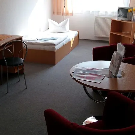 Checkinn Zimmervermietung Ug * Cottbus